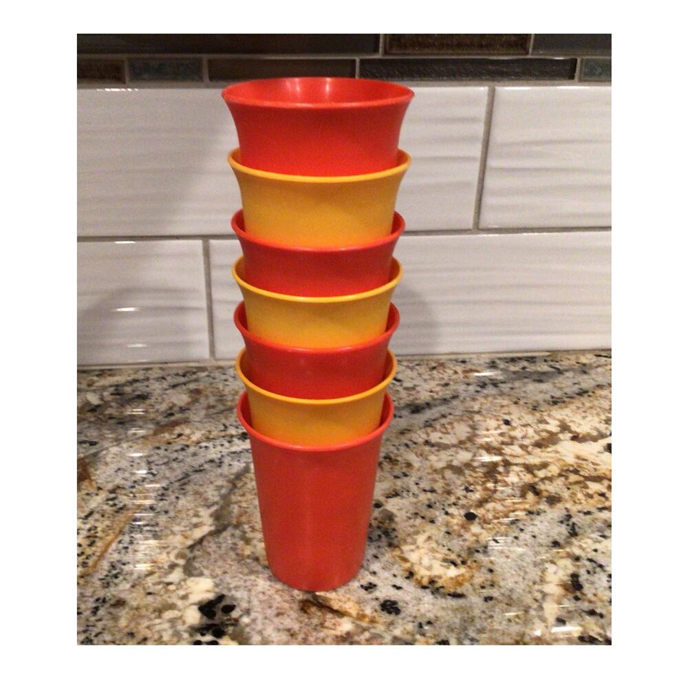 7 kids Tupperware cups tumblers #109